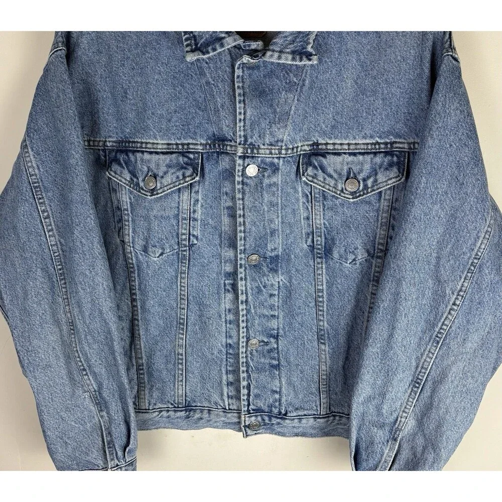 Vintage 90s Y2K Gap Denim / Jean Jacket / Size Medium / Mens / Button Up